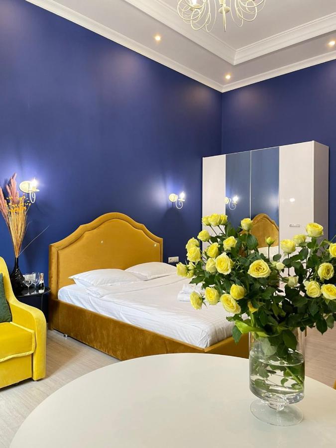 Royal Apartment On Slovatskogo 8 ลวีฟ ภายนอก รูปภาพ